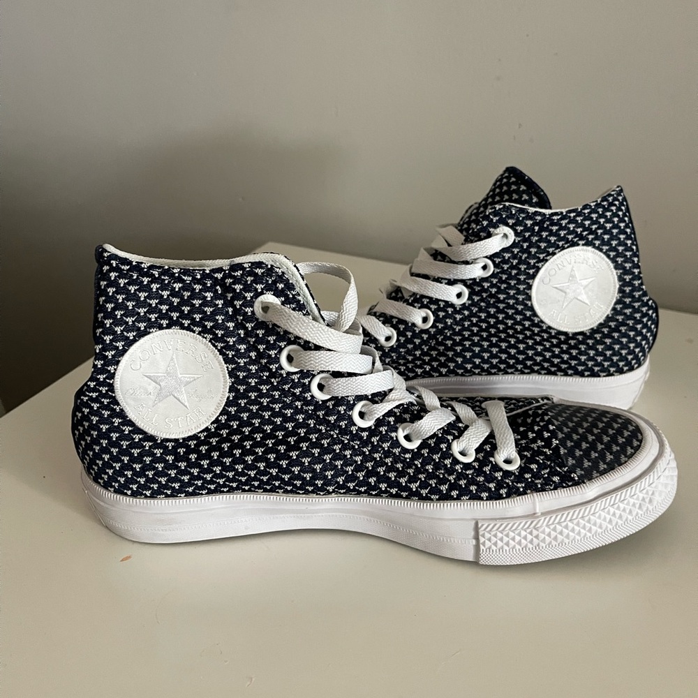 Converse chuck taylors